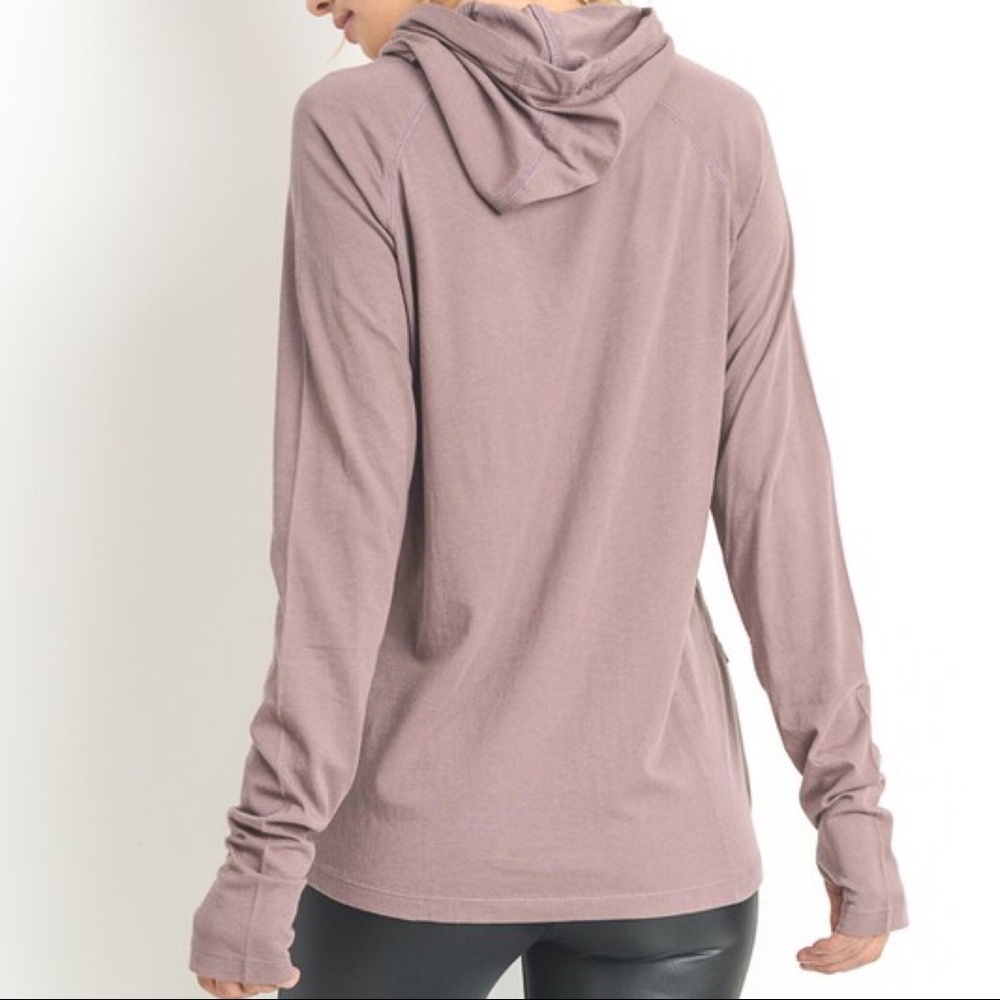 CLEARANCE SALE-FIRM‼️5 🌟 Long Sleeve Hoodie Top - Picture 3 of 4